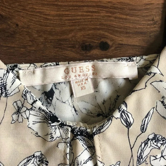 FREE Guess Los Angeles Cami Tank Top - Picture 4 of 5